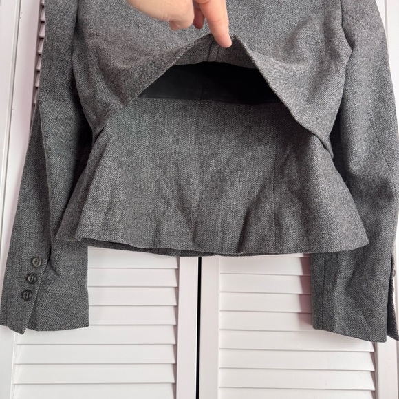 Escada Wool Collarless Layered Button Closure Gray Jacket Blazer Size 40 - Picture 3 of 11